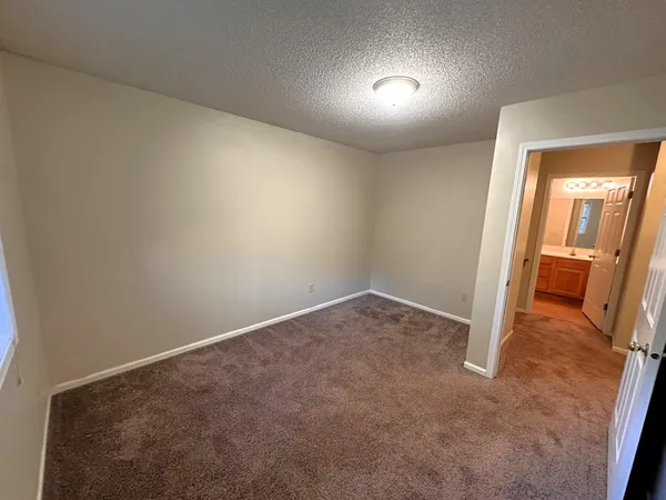 $1,950 | 535 6th Street North, Unit A, Hudson, WI 54016