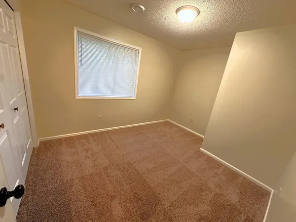 $1,950 | 535 6th Street North, Unit A, Hudson, WI 54016