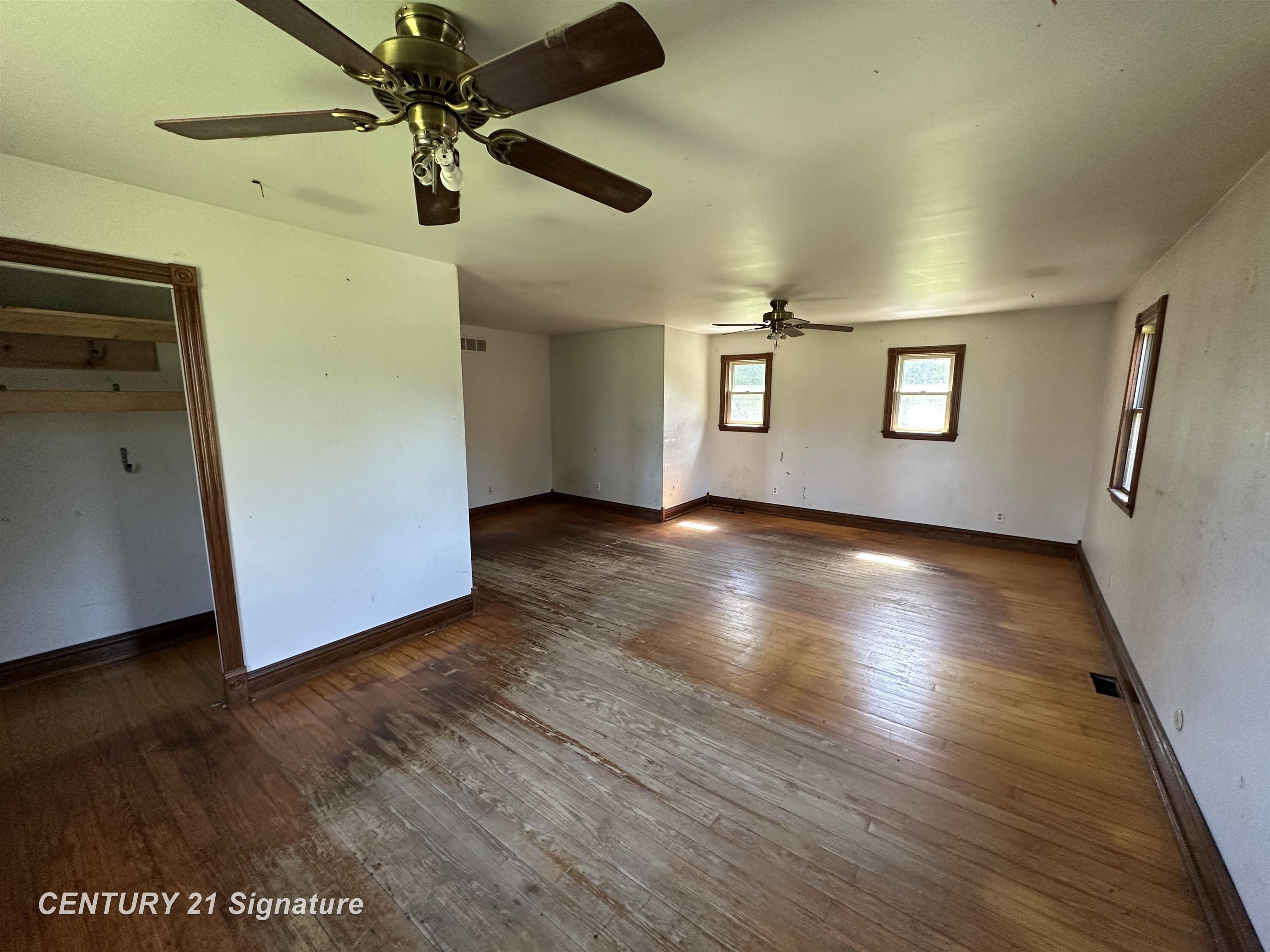 7163 West Wilson Road Montrose, MI 48457 - Photo 9 of 42 50221761-3e93b184-8668-4519-bac4-6f32a2a66c26.JPG
