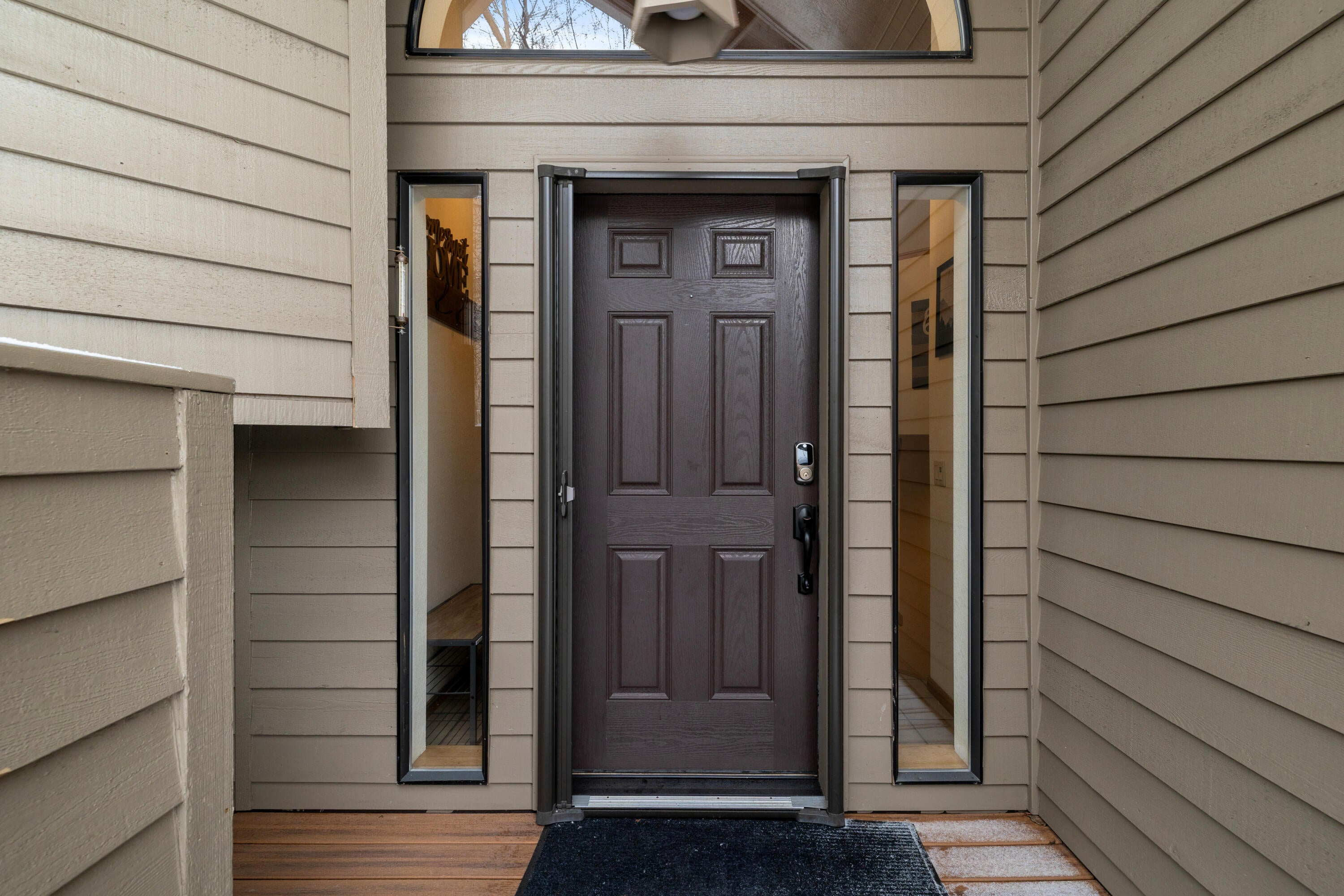 17760 West Core Road, Unit 16 Sunriver, OR 97707 - Photo 3 of 41 04-1815_250320_JILLROSELL
