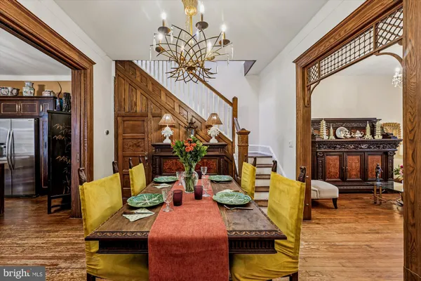 $1,599,000 | 811 Massachusetts Avenue Northeast, Washington, DC 20002