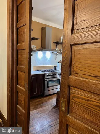 $1,599,000 | 811 Massachusetts Avenue Northeast, Washington, DC 20002