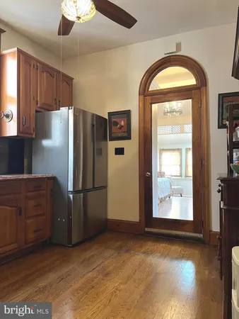 $1,599,000 | 811 Massachusetts Avenue Northeast, Washington, DC 20002