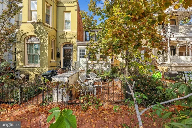 $1,690,000 | 811 Massachusetts Avenue Northeast, Washington, DC 20002