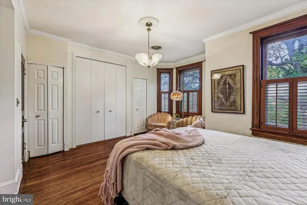 $1,599,000 | 811 Massachusetts Avenue Northeast, Washington, DC 20002