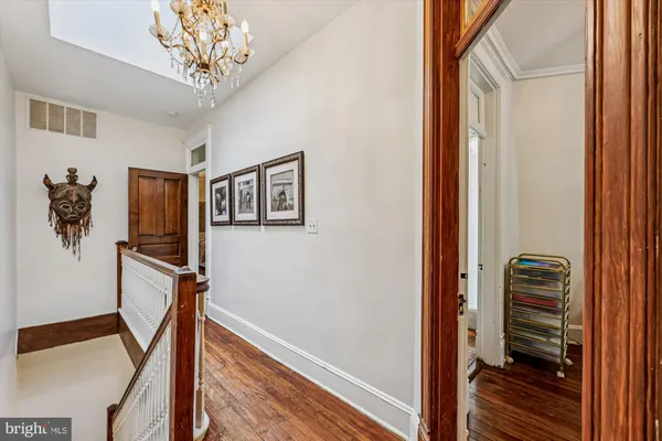 $1,599,000 | 811 Massachusetts Avenue Northeast, Washington, DC 20002