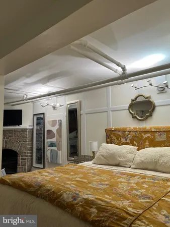 $1,599,000 | 811 Massachusetts Avenue Northeast, Washington, DC 20002