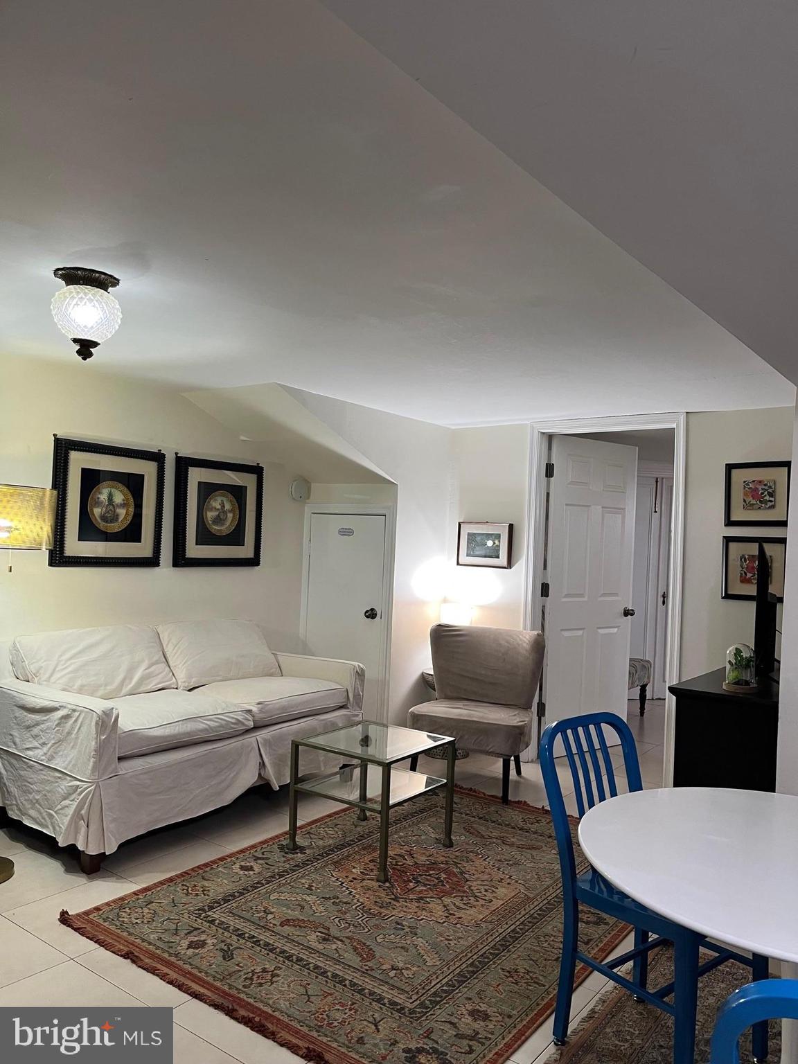 811 Massachusetts Avenue Northeast Washington, DC 20002 - Photo 41 of 56