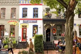 $1,690,000 | 811 Massachusetts Avenue Northeast, Washington, DC 20002