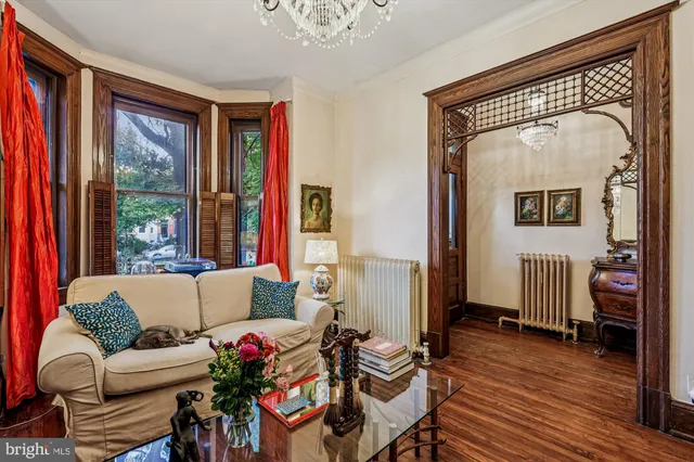 $1,690,000 | 811 Massachusetts Avenue Northeast, Washington, DC 20002