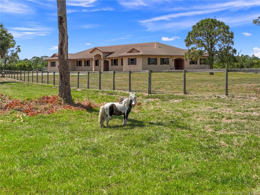 2393 Southwest Trailside Path Stuart, FL 34997 - Photo 38 of 48