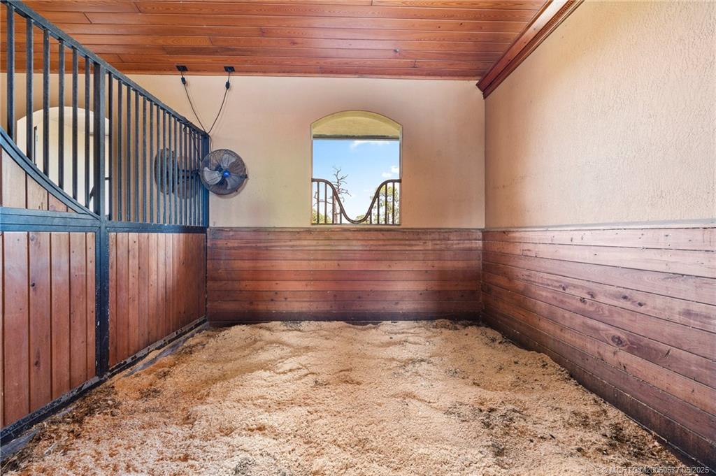 2393 Southwest Trailside Path Stuart, FL 34997 - Photo 8 of 48