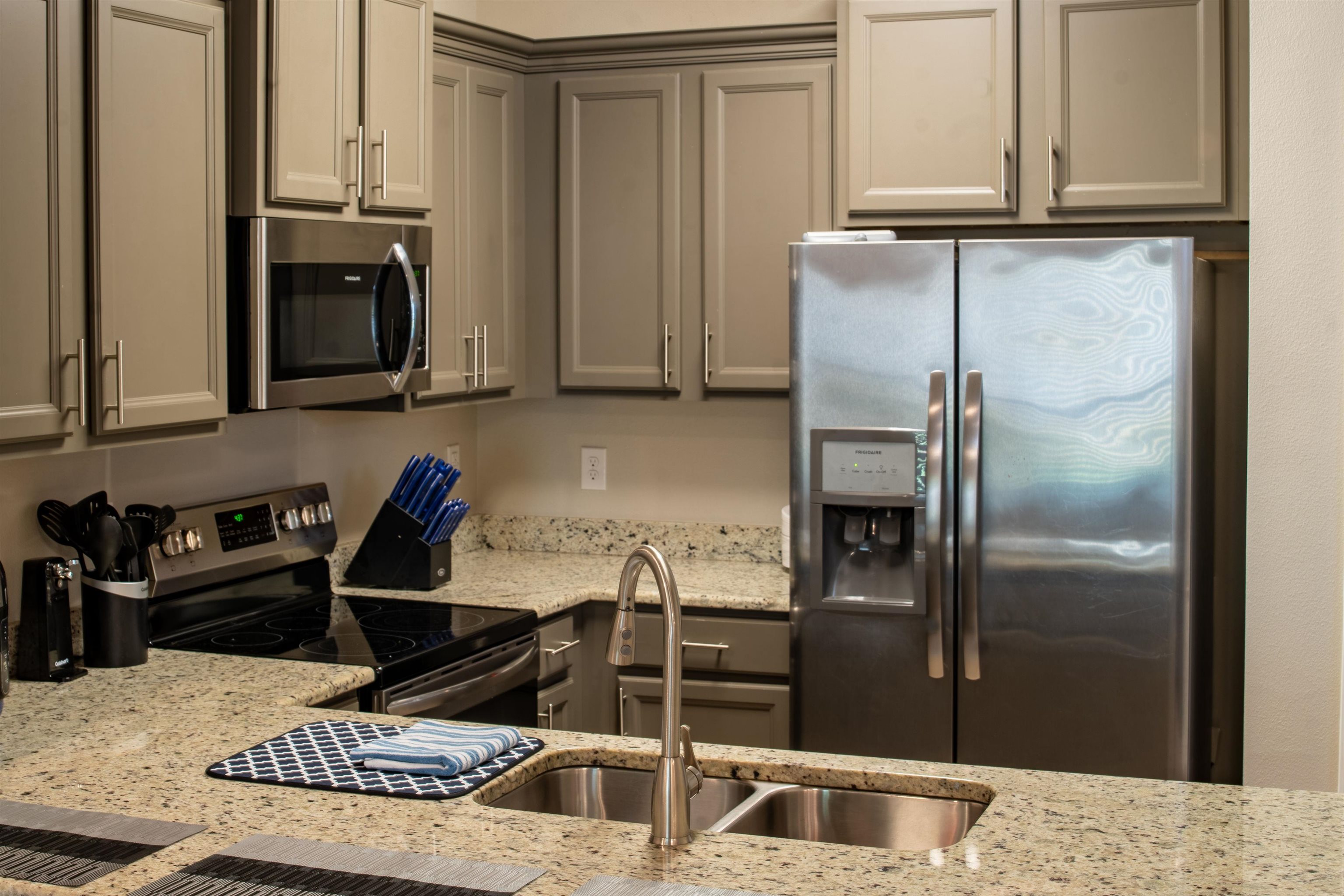 25806 Pollard Road, Unit 11 Daphne, AL 36526 - Photo 2 of 14