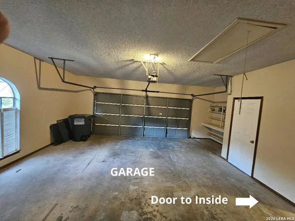 $3,150 | 7 Donore Square, San Antonio, TX 78229