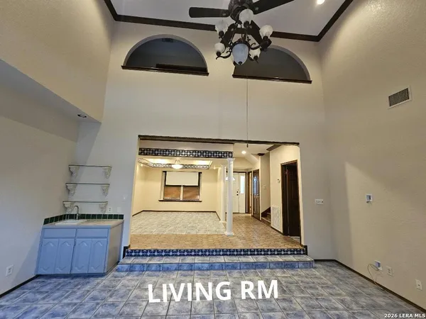 $3,150 | 7 Donore Square, San Antonio, TX 78229