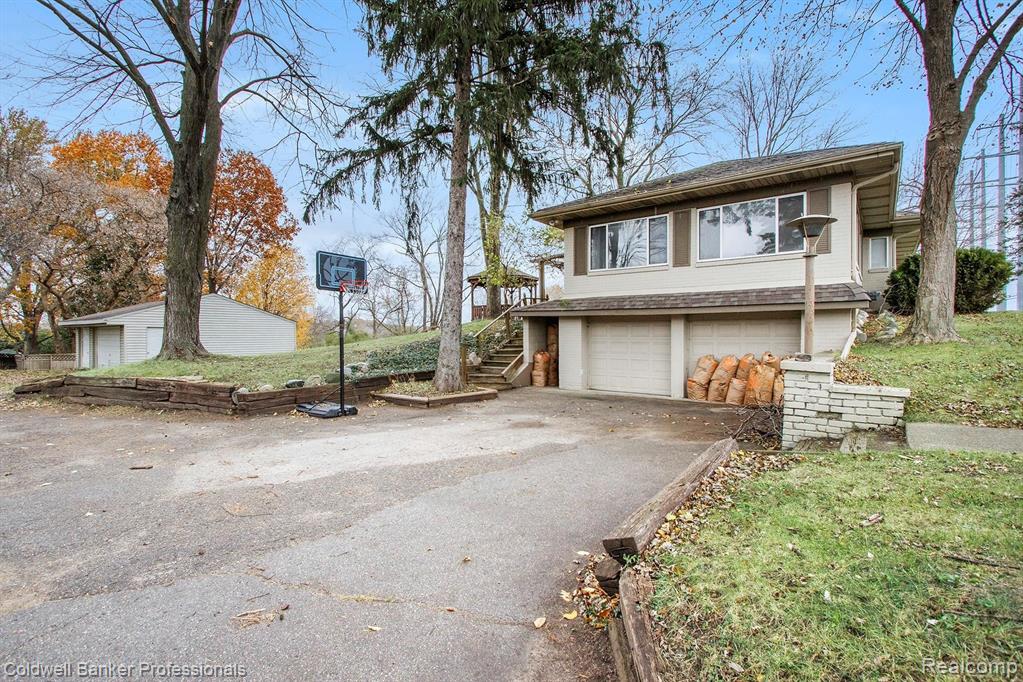 950 West Tienken Road Rochester Hills, MI 48306 - Photo 29 of 36
