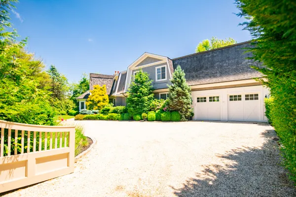 $200,000 | 443 Sagaponack Road, Sagaponack, NY 11962