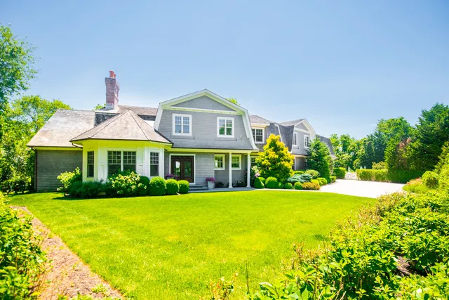 $200,000 | 443 Sagaponack Road, Sagaponack, NY 11962