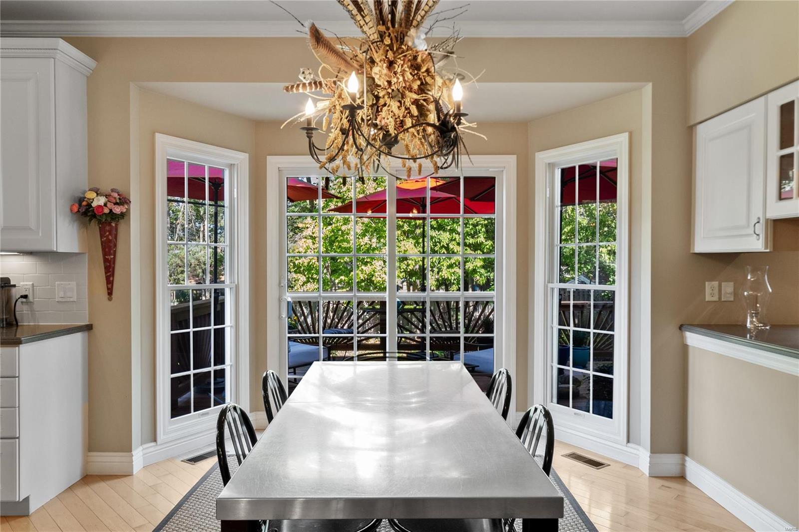 9595 Old Bonhomme Road St. Louis, MO 63132 - Photo 12 of 54