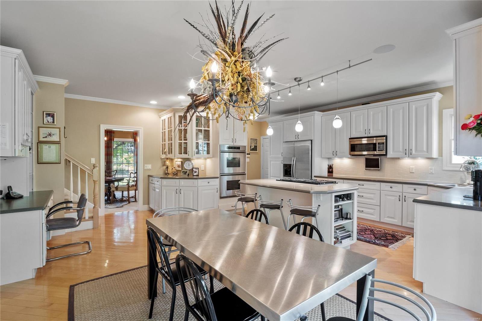 9595 Old Bonhomme Road St. Louis, MO 63132 - Photo 13 of 54