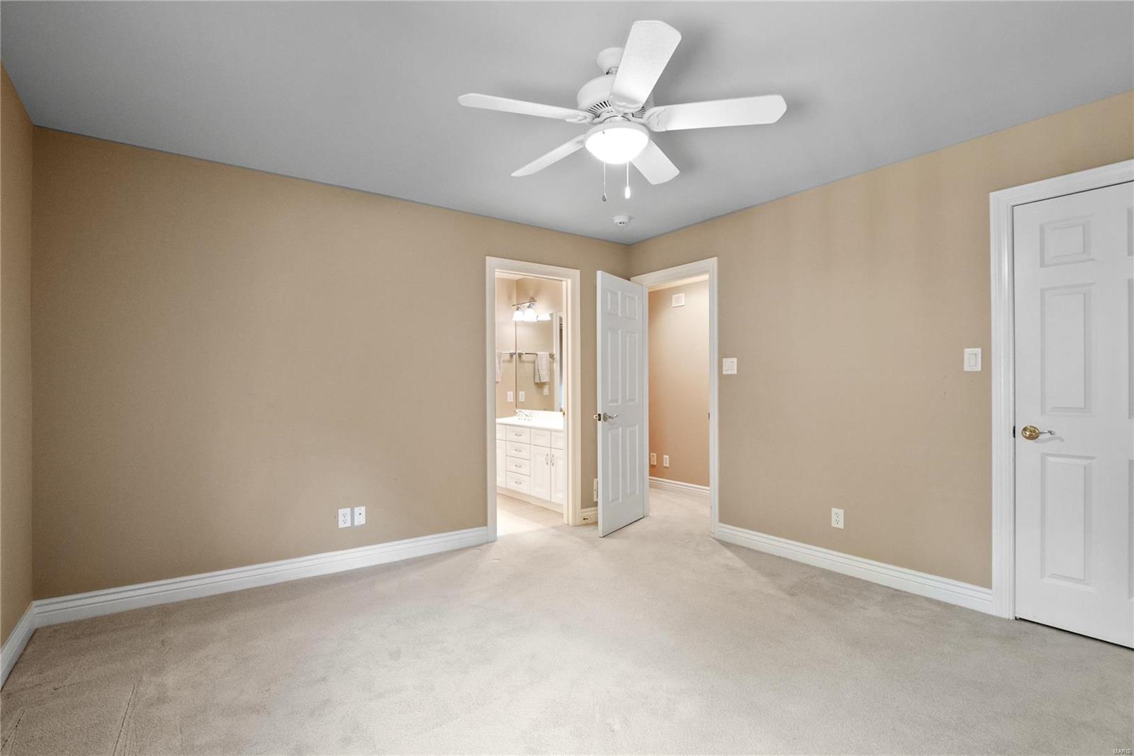 9595 Old Bonhomme Road St. Louis, MO 63132 - Photo 34 of 54