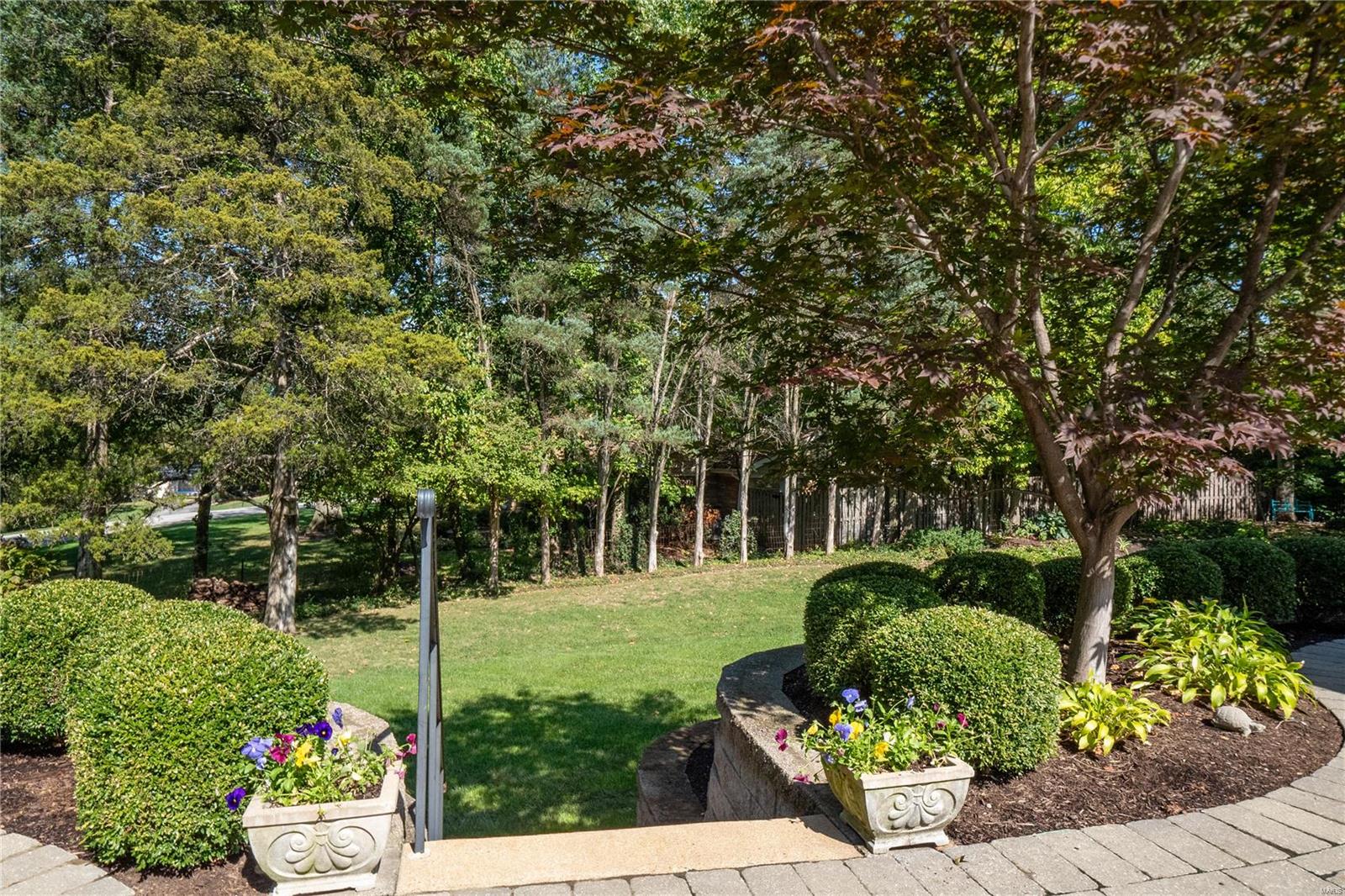 9595 Old Bonhomme Road St. Louis, MO 63132 - Photo 43 of 54