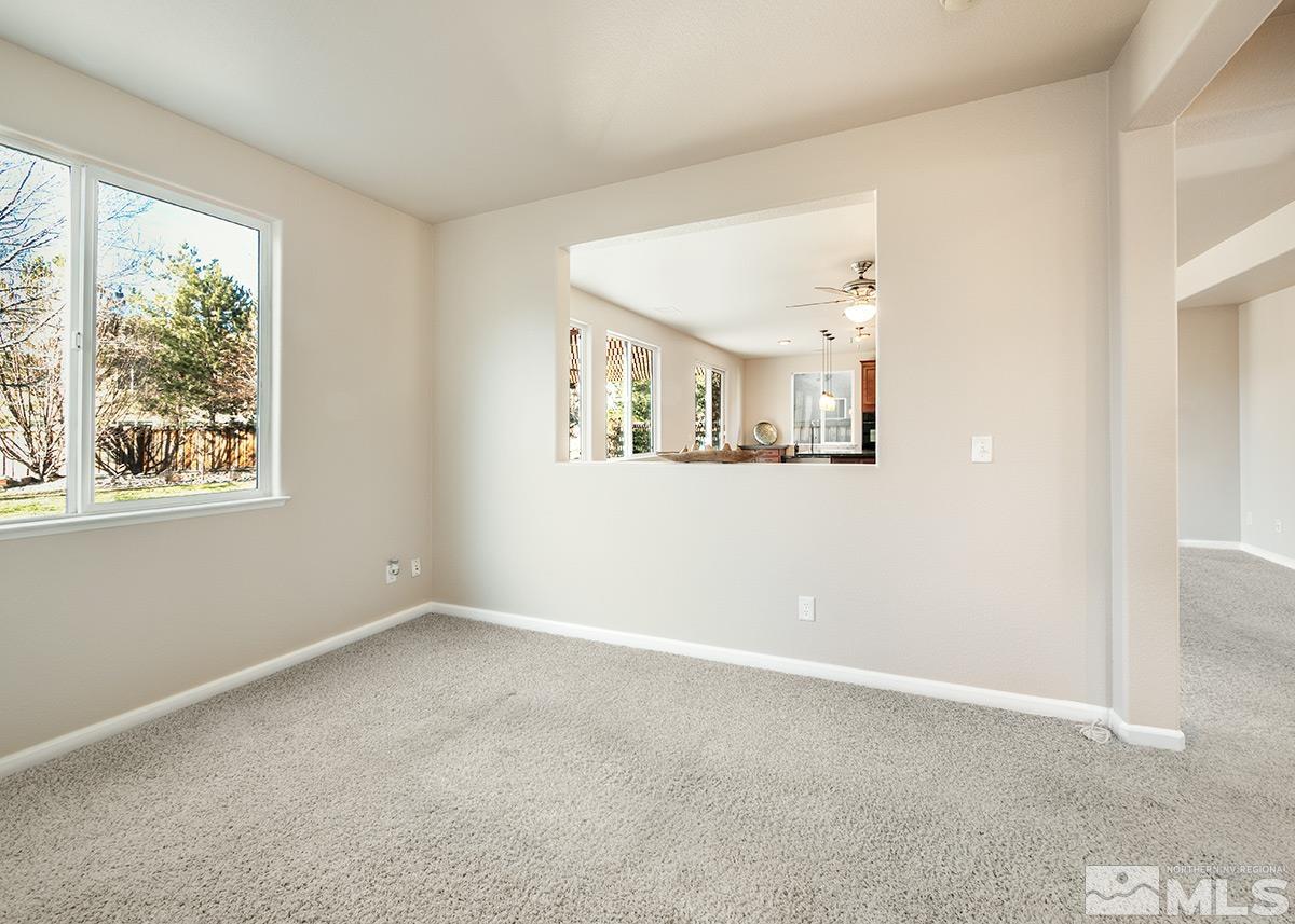 11275 Parma Way Reno, NV 89521 - Photo 6 of 35 Photo 6