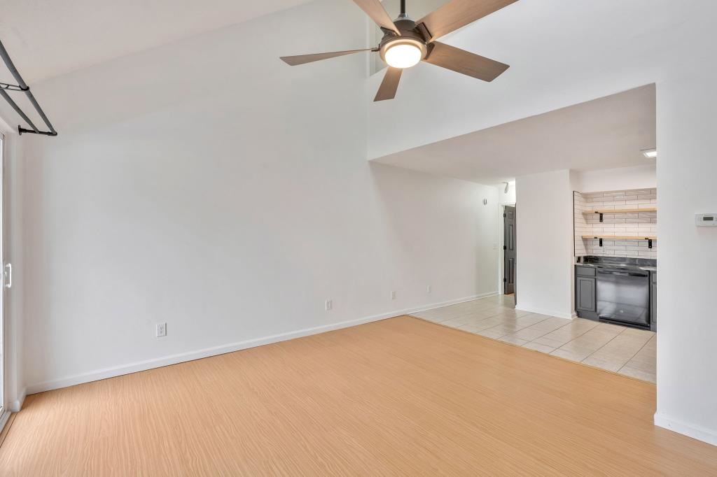 421 Cambridge Circle, Unit F5 Murrells Inlet, SC 29576 - Photo 28 of 36