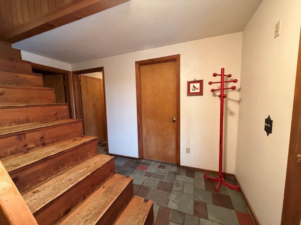 33 Kolbe Lane Enfield, NH 03748 - Photo 36 of 54