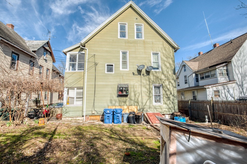 57 Acushnet Avenue Springfield, MA 01105 - Photo 19 of 20 Gallery Image 19