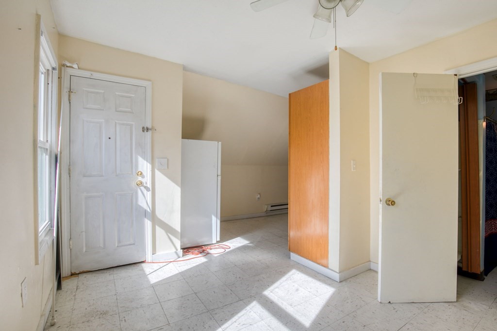57 Acushnet Avenue Springfield, MA 01105 - Photo 9 of 20 Gallery Image 9