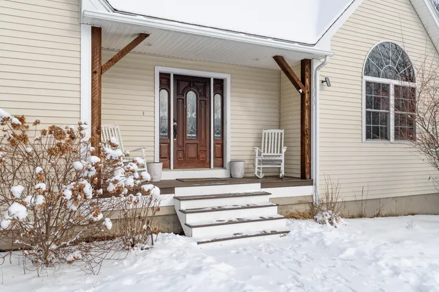 $549,900 | 4191 Union Street, Levant, ME 04456