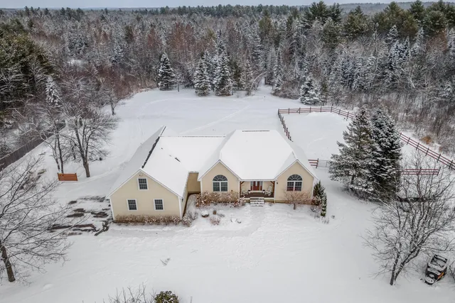 $549,900 | 4191 Union Street, Levant, ME 04456