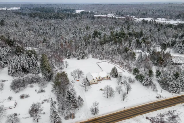 $549,900 | 4191 Union Street, Levant, ME 04456