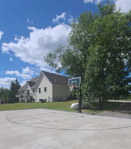 $549,900 | 4191 Union Street, Levant, ME 04456