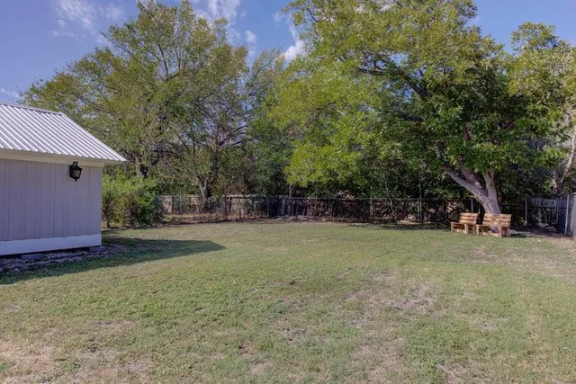 $309,900 | 743 South Blanco Street, Lockhart, TX 78644