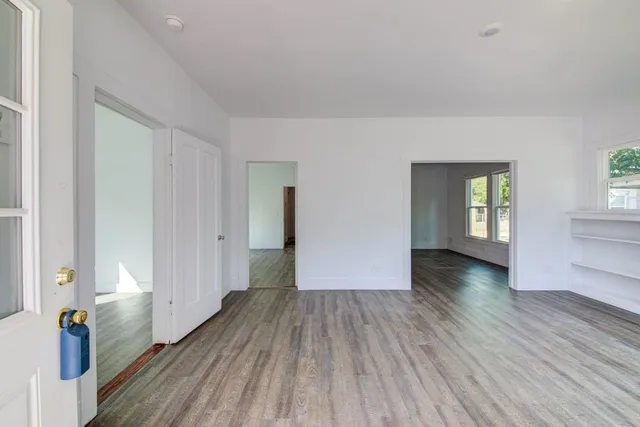 $309,900 | 743 South Blanco Street, Lockhart, TX 78644