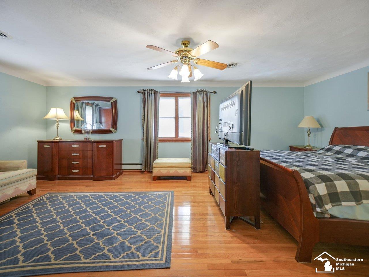 8355 Adler Road Lambertville, MI 48144 - Photo 33 of 90 50132795-d1b8658f-f923-40b9-8726-fafb9f352799.JPG