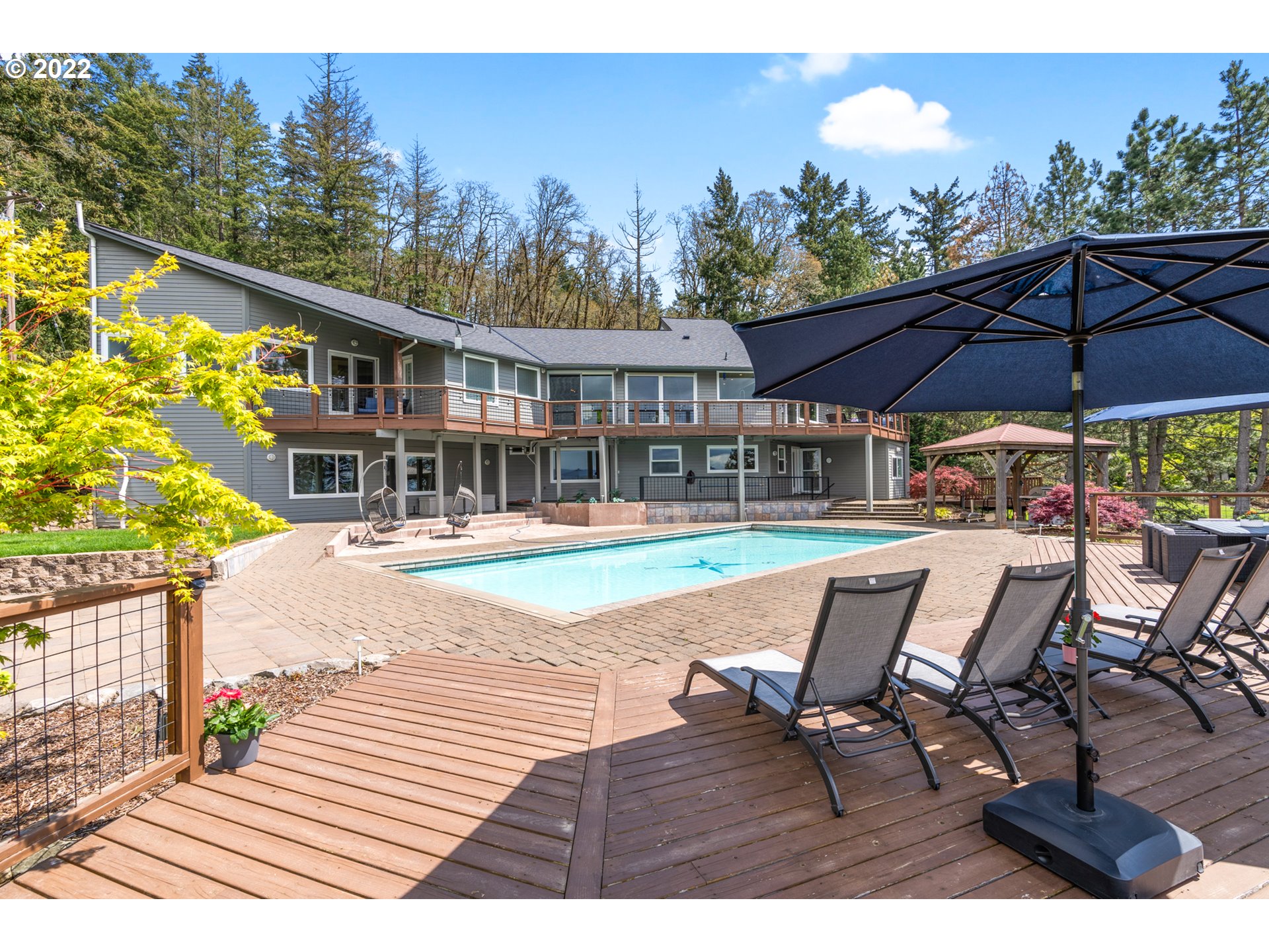28714 Southwest Mountain Road West Linn, OR 97068 - Photo 29 of 32 Gallery Image 29