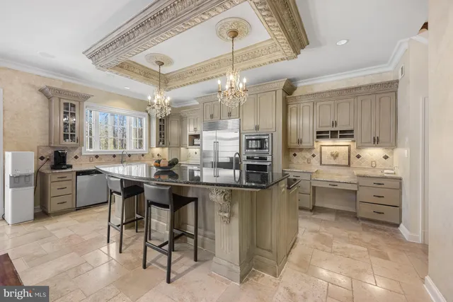 $3,195,000 | 8031 Highway 193, McLean, VA 22102