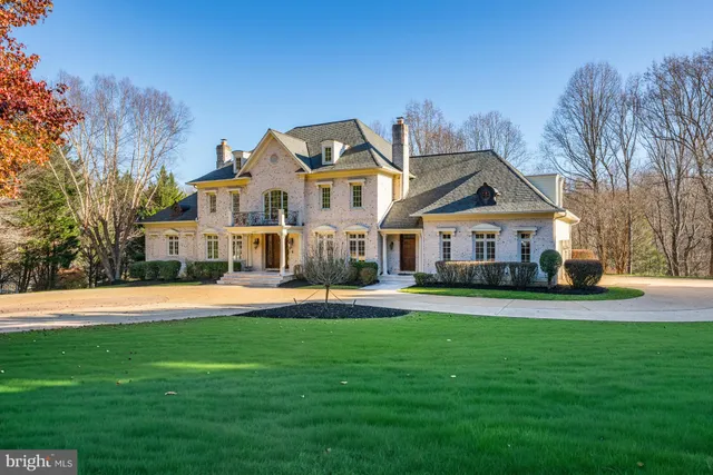 $3,195,000 | 8031 Highway 193, McLean, VA 22102