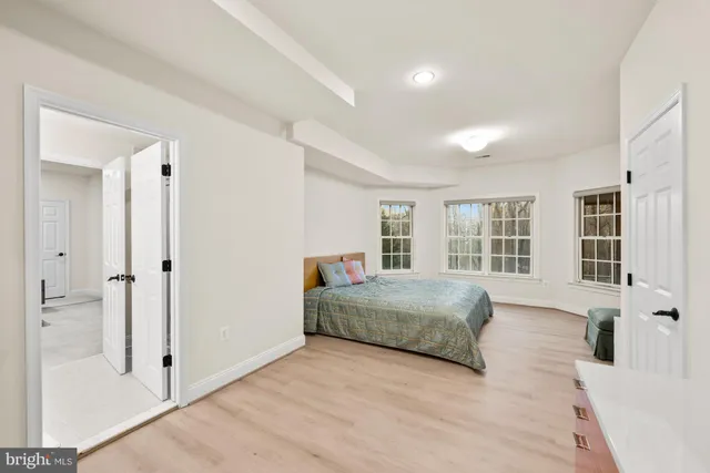 $3,195,000 | 8031 Highway 193, McLean, VA 22102