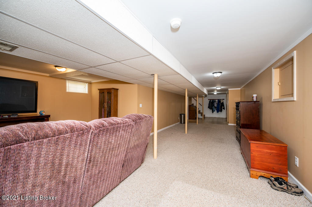 7902 Terry Road Louisville, KY 40258 - Photo 36 of 66 100 (15)