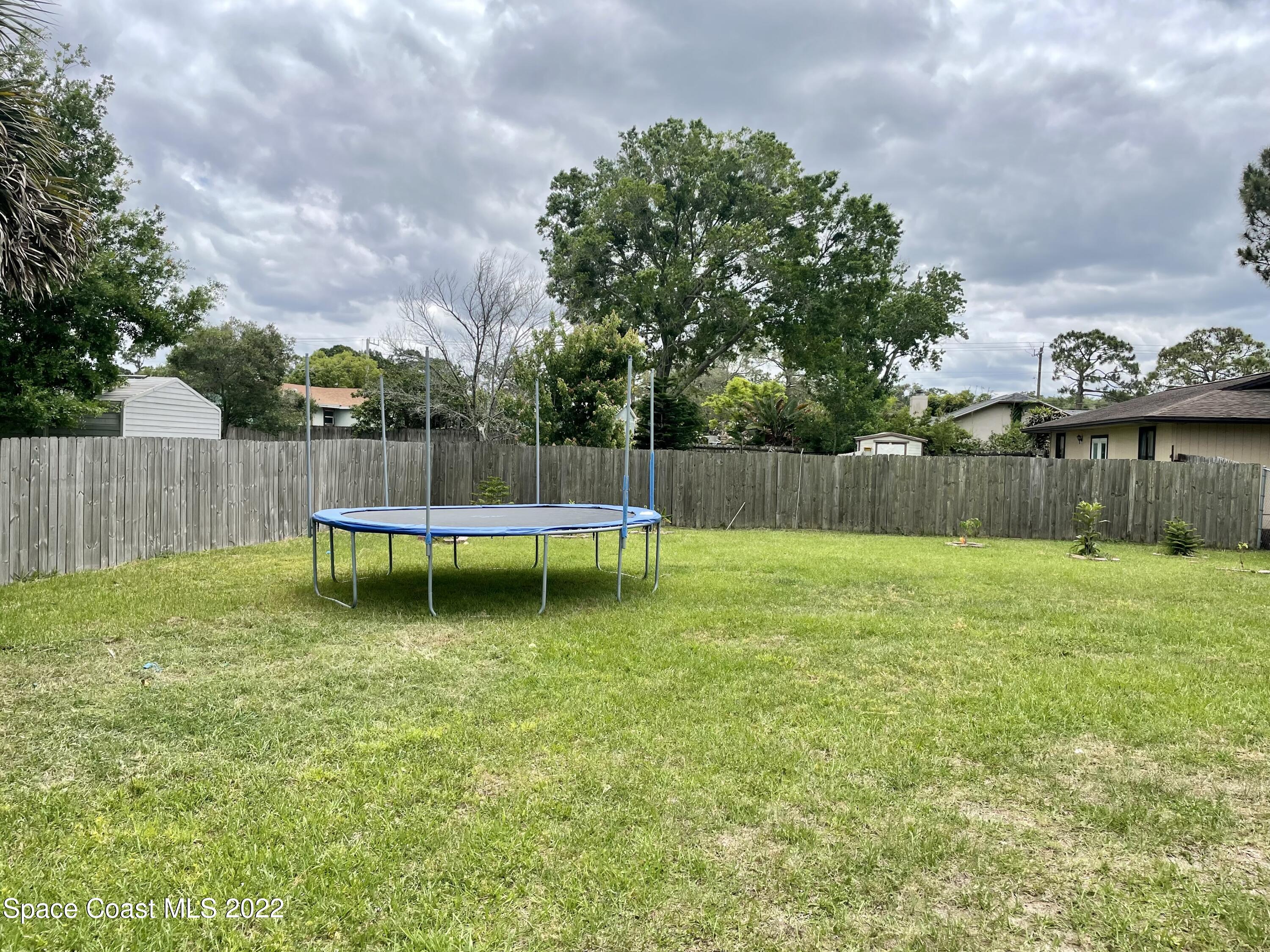 6349 Hunt Road Cocoa, FL 32927 - Photo 23 of 38 Hunt Back right corner of yard