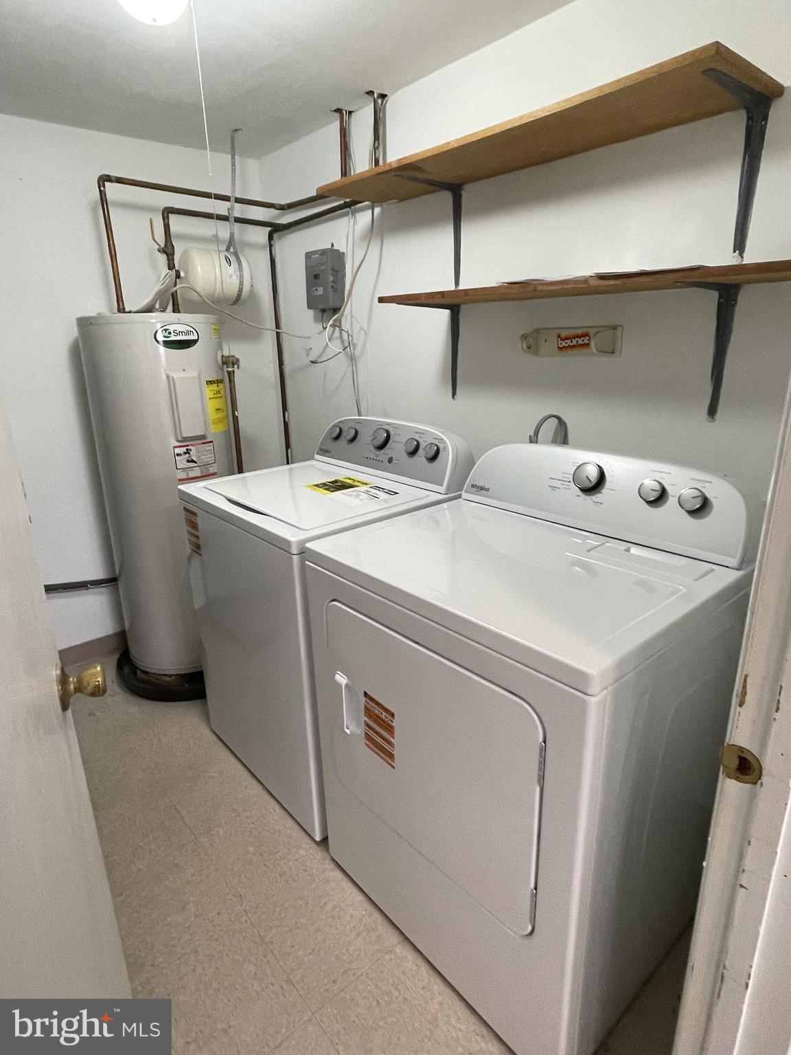 1401 Chelmsford Circle Newark, DE 19713 - Photo 22 of 28 Brand New Washer and Dryer!