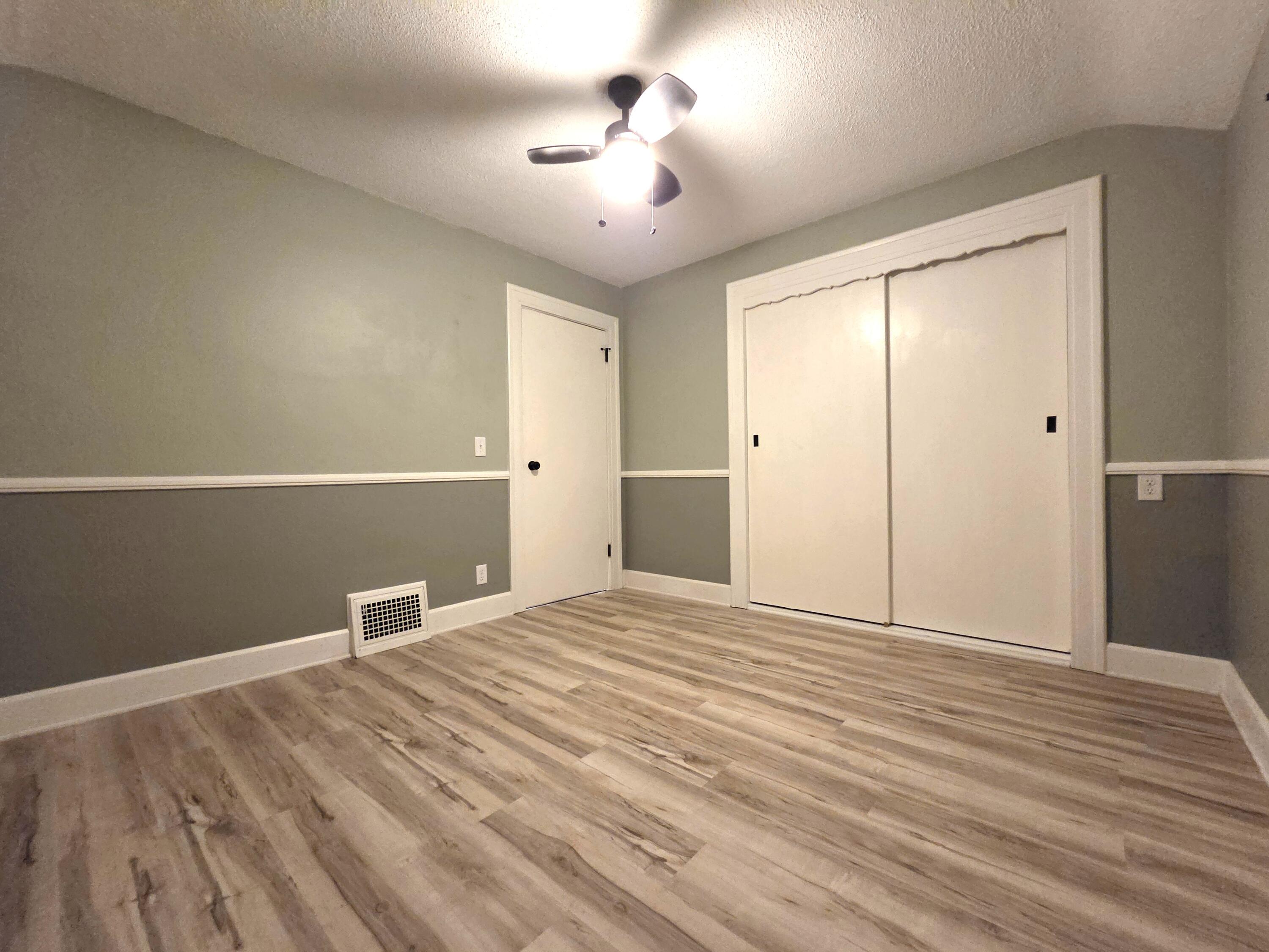 732 Arthur Avenue Racine, WI 53405 - Photo 27 of 33 Arthur