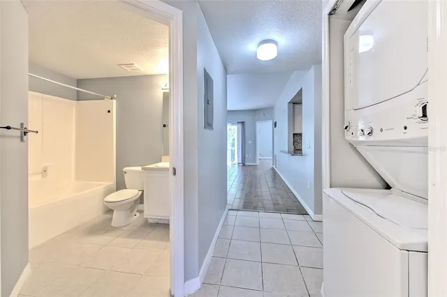 $174,950 | 9515 Amberdale Court, Unit 101, Riverview, FL 33578