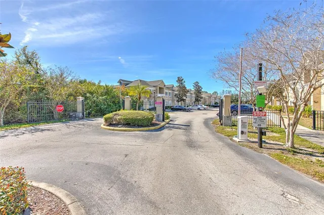 $174,950 | 9515 Amberdale Court, Unit 101, Riverview, FL 33578