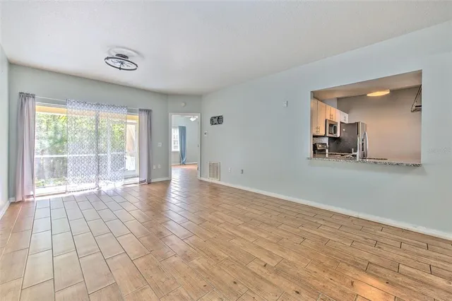 $174,950 | 9515 Amberdale Court, Unit 101, Riverview, FL 33578