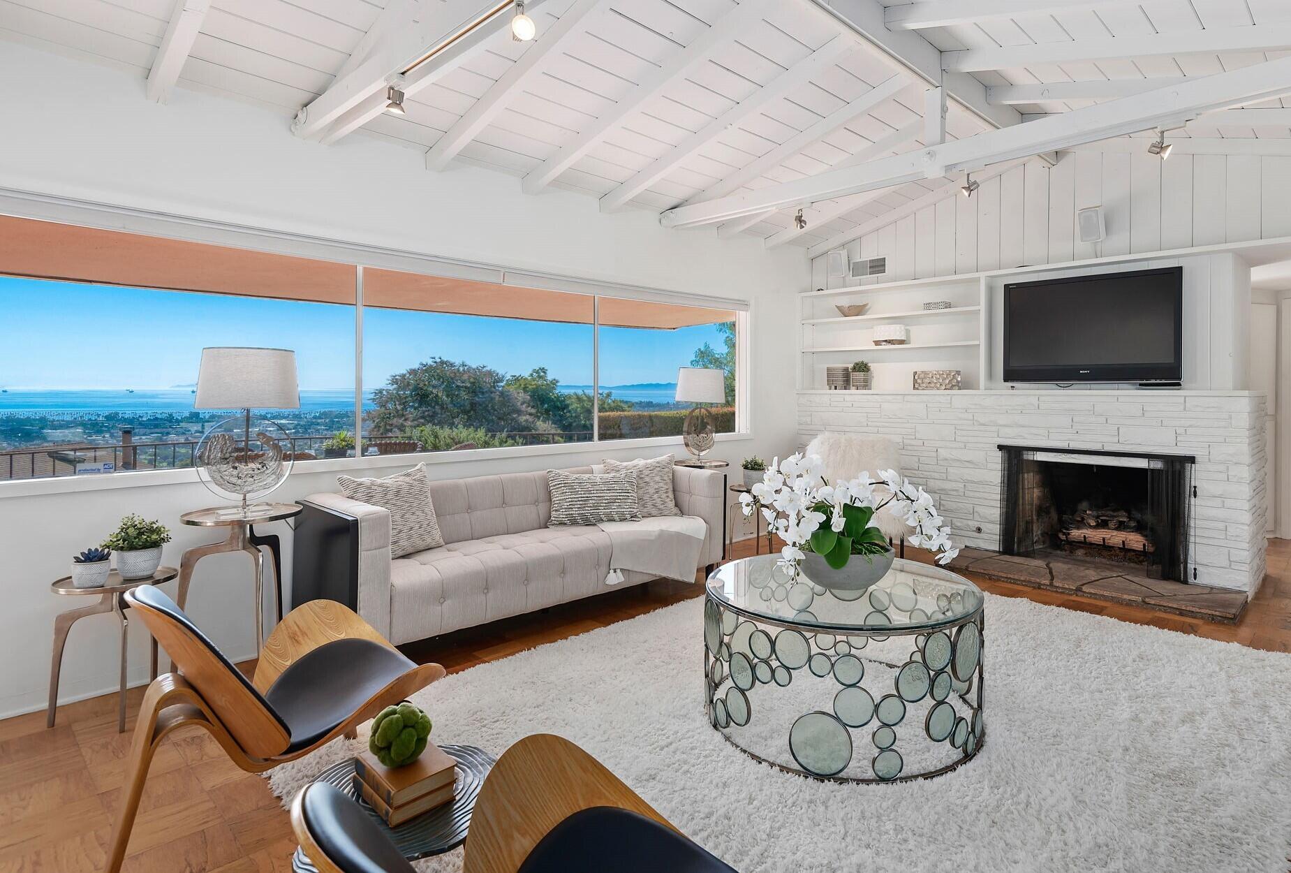 920 Jimeno Road Santa Barbara, CA 93103 - Photo 1 of 48 Living room